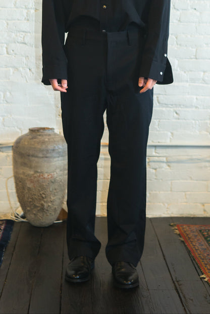 ROGER trouser in black