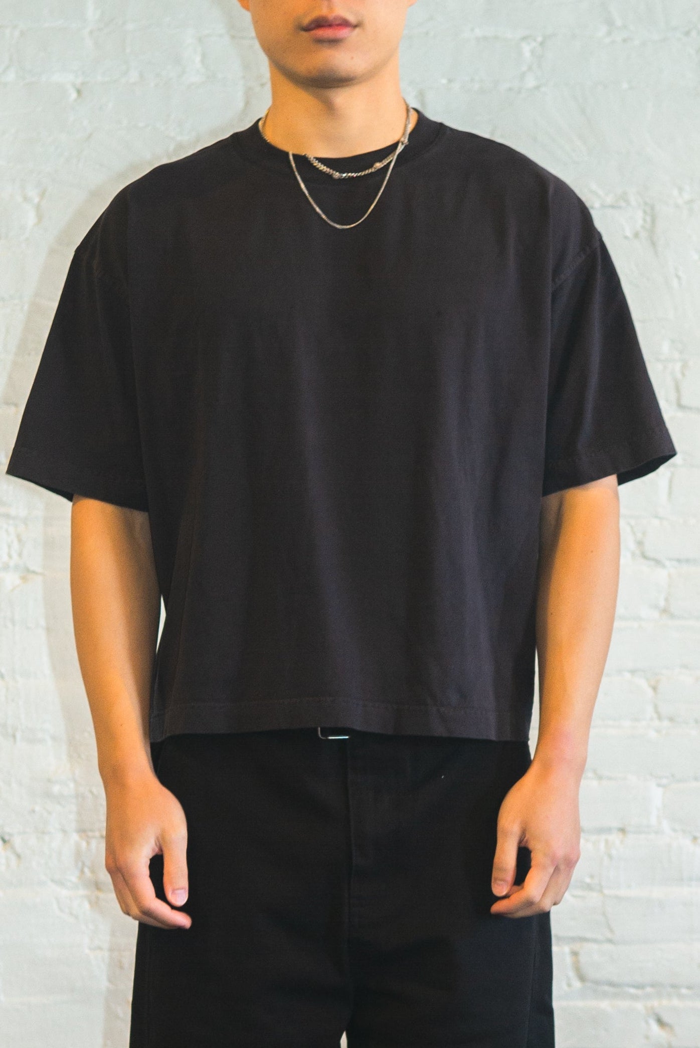 SOUVENIR short sleeve boxy tee shirt in washed black