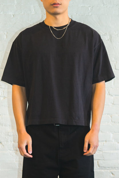 SOUVENIR short sleeve boxy tee shirt in washed black