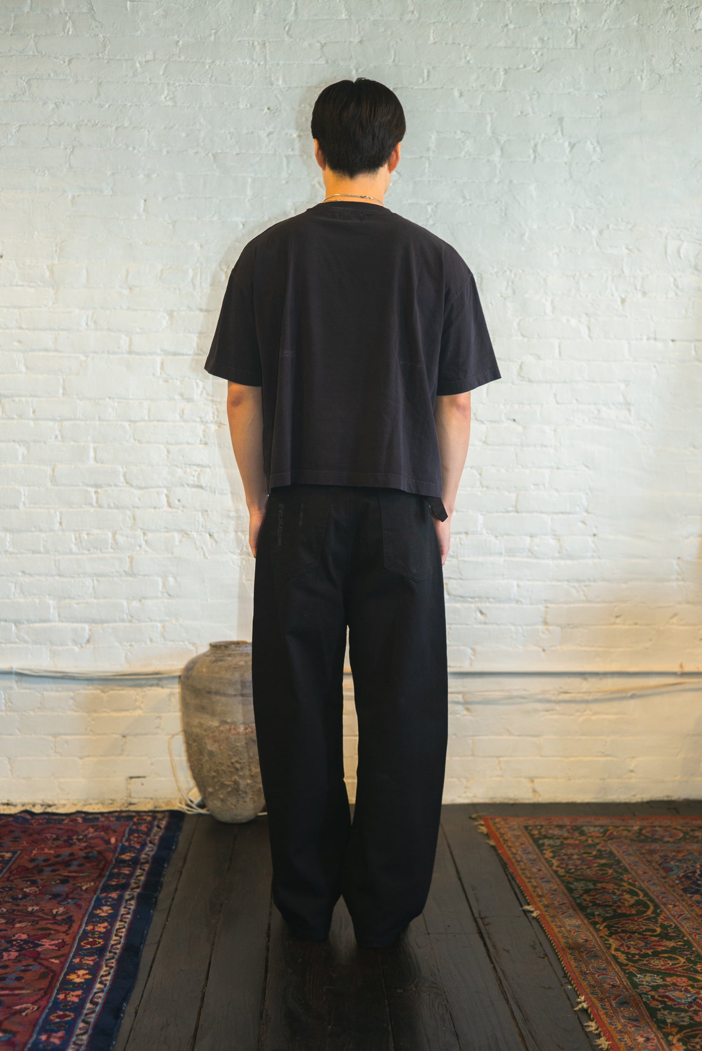 SOUVENIR short sleeve boxy tee shirt in washed black